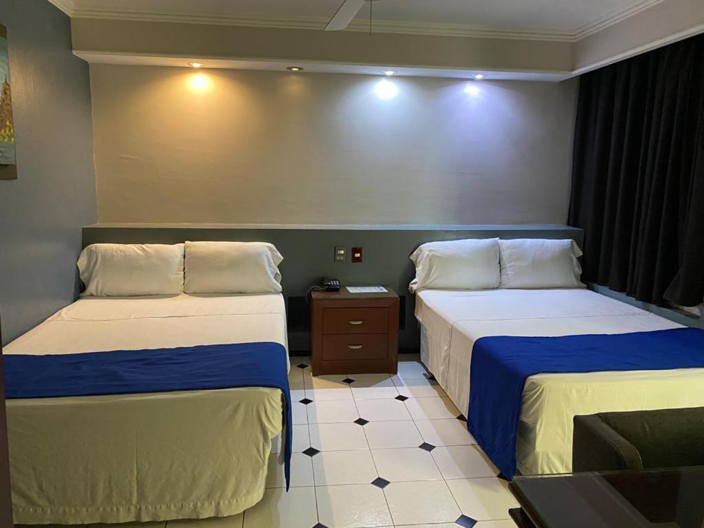 Hotel Real De La Barca Extérieur photo